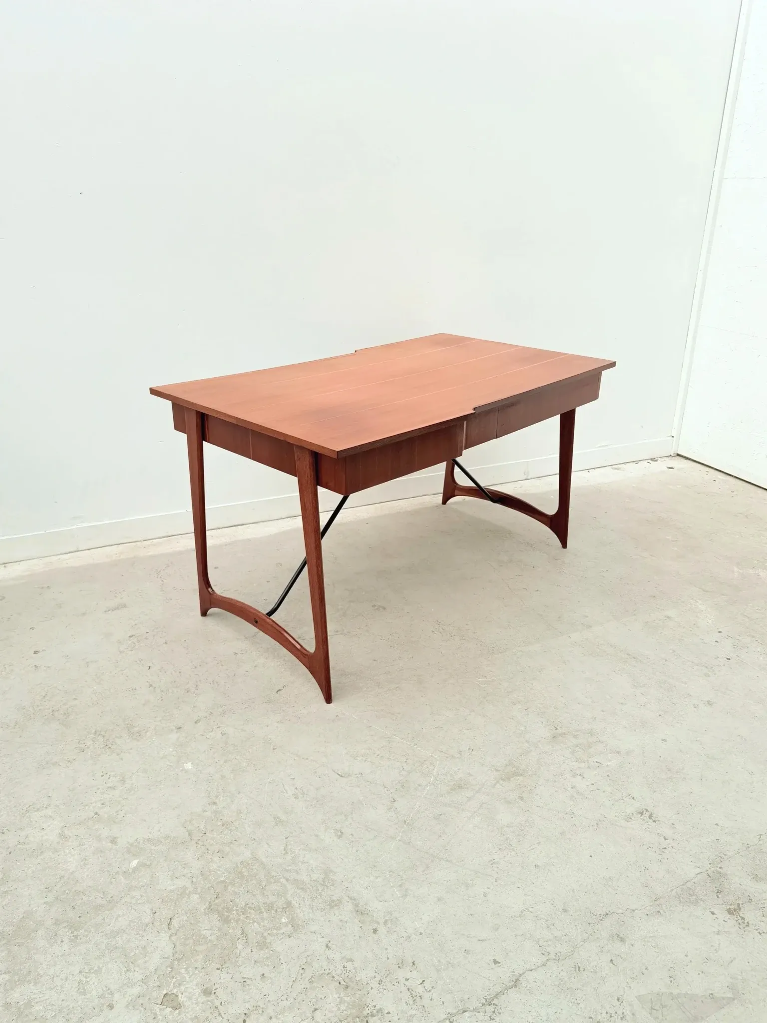 Scandinavian style desk in teak and brass, 1950.
