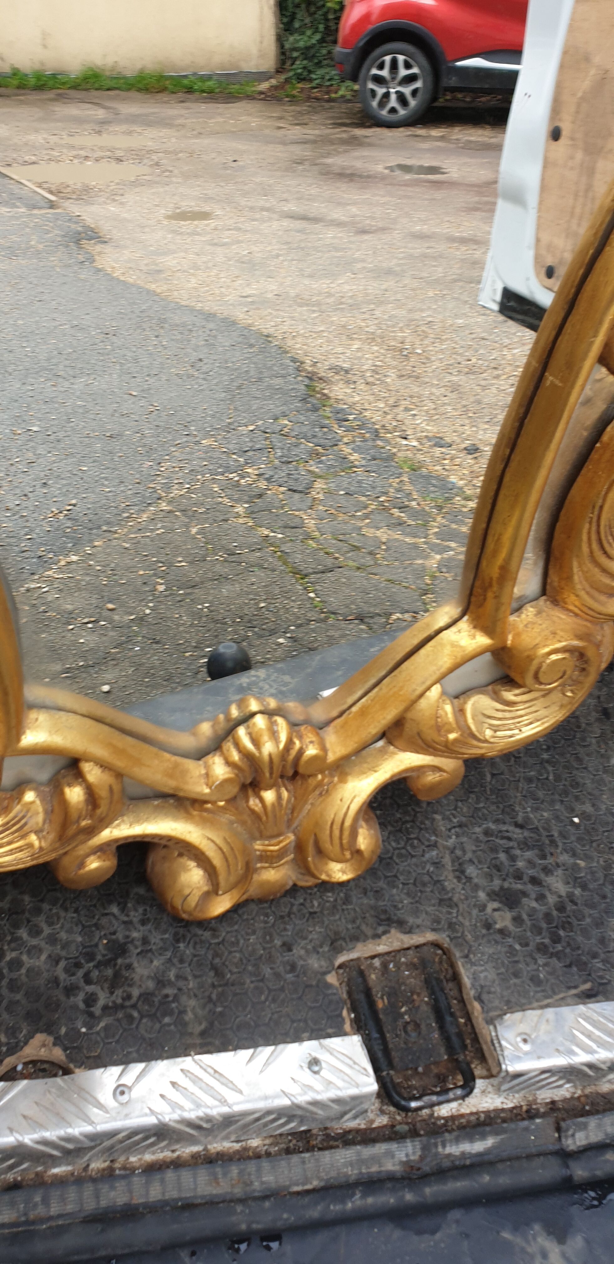 Mirror Regency Parecloses Golden