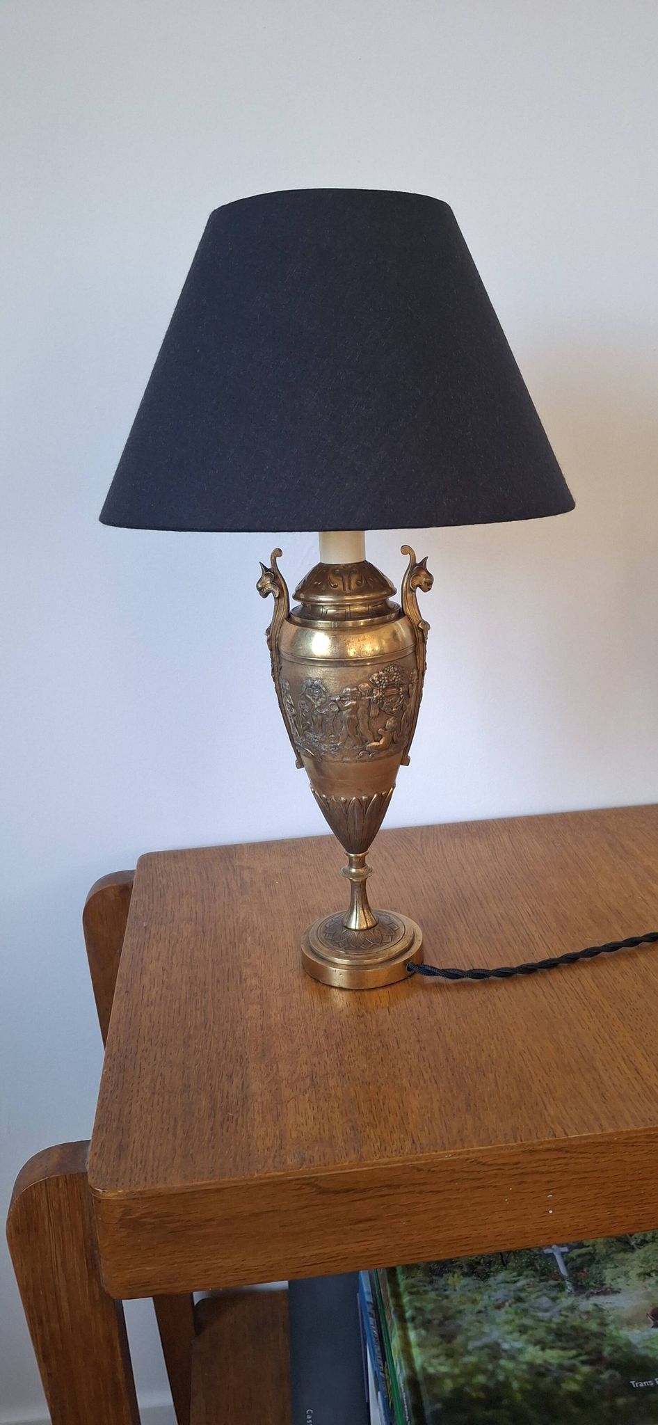 Pair of lamp feet