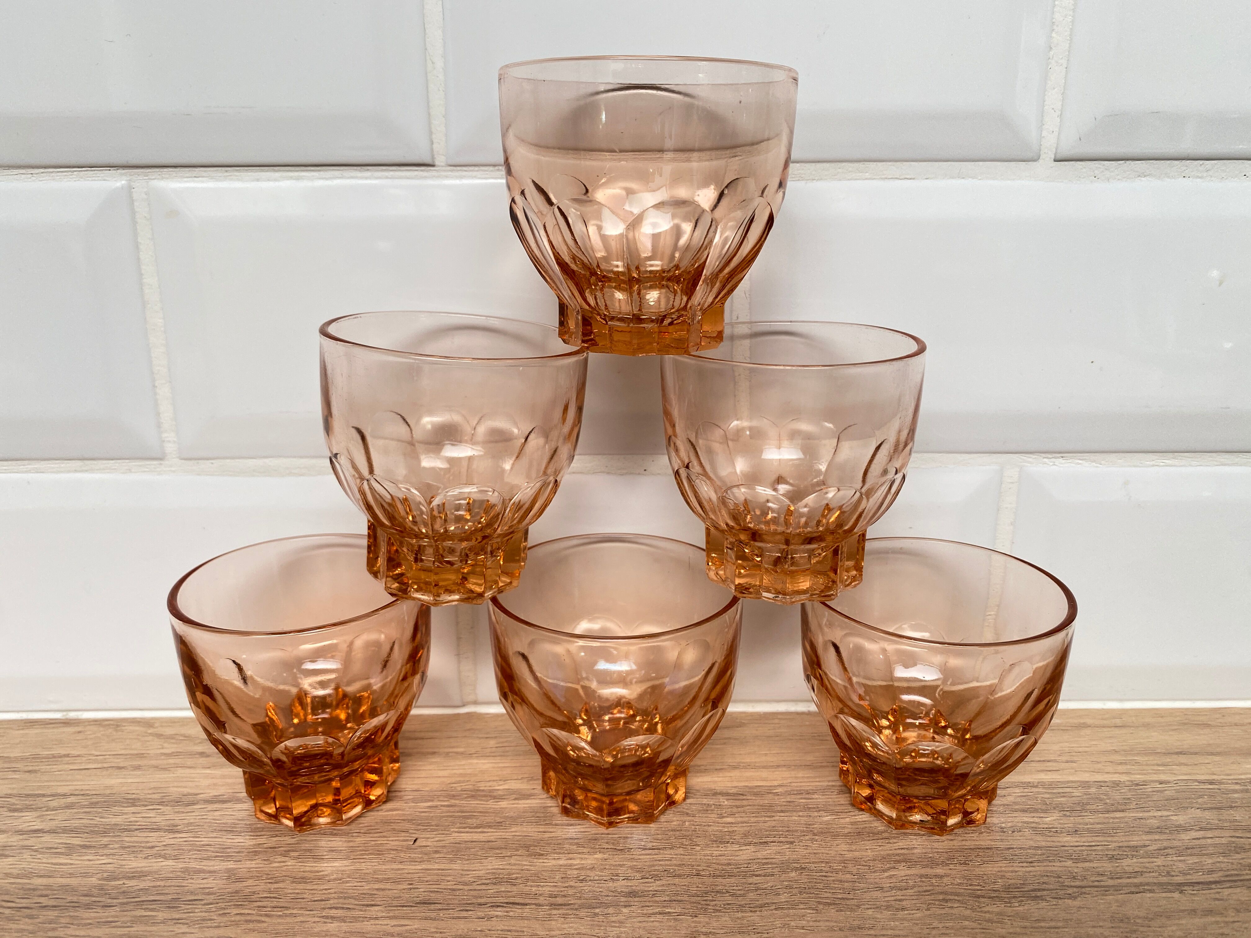 Set of 6 Luminarc pink star lenses