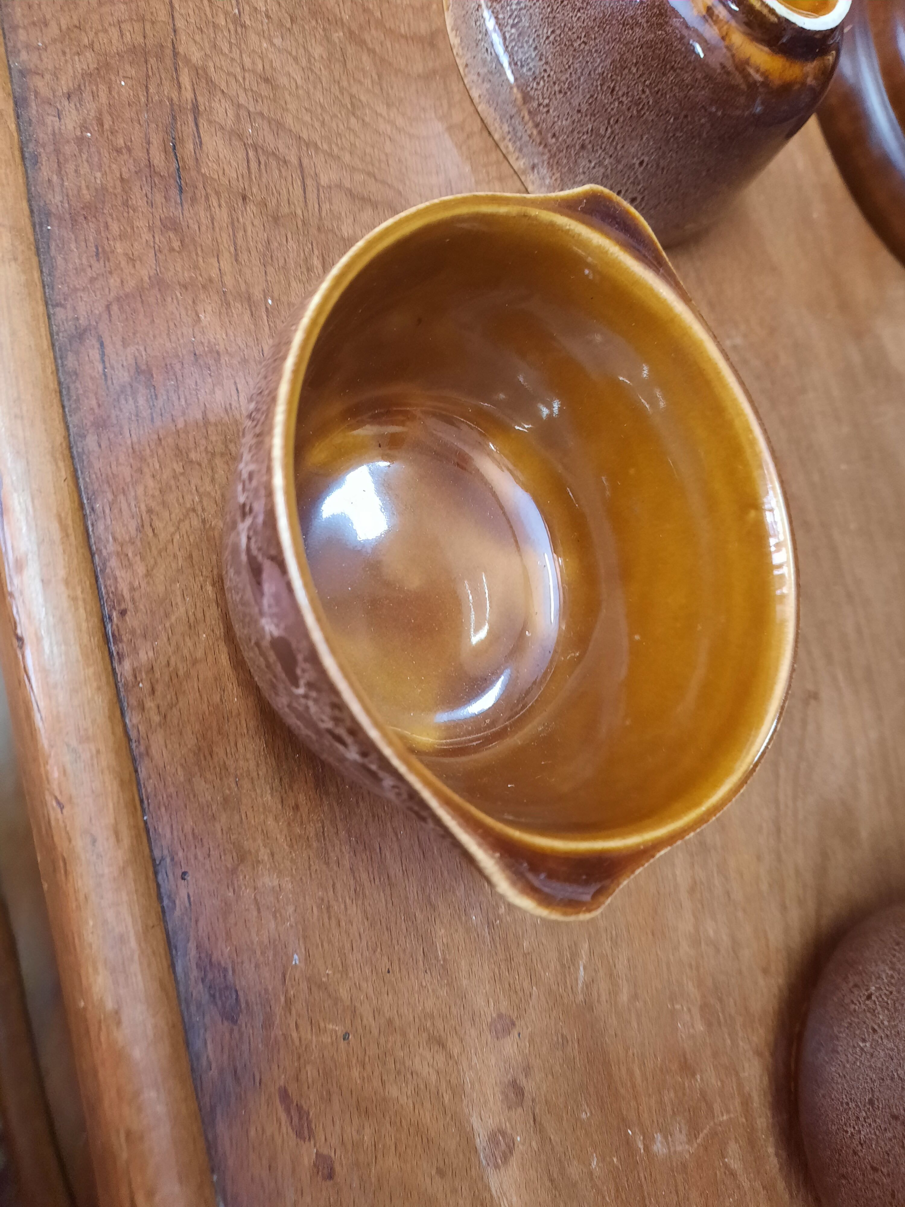 Set of six vintage ceramic bowls