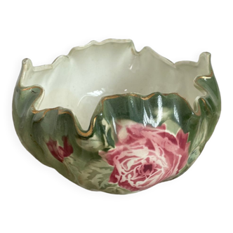 Cache-pot, large cup, Keller & Guérin, Lunéville, Les Roses, Art Nouveau, slip, ceramics