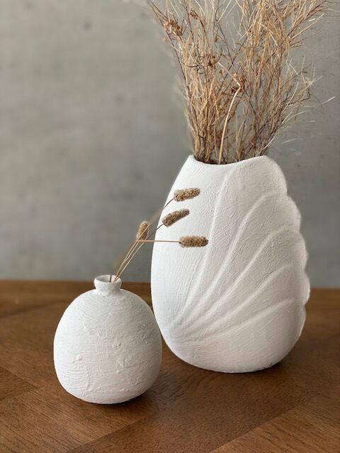 Bleached sandstone vase