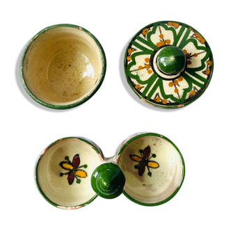 Salt and pepper shaker