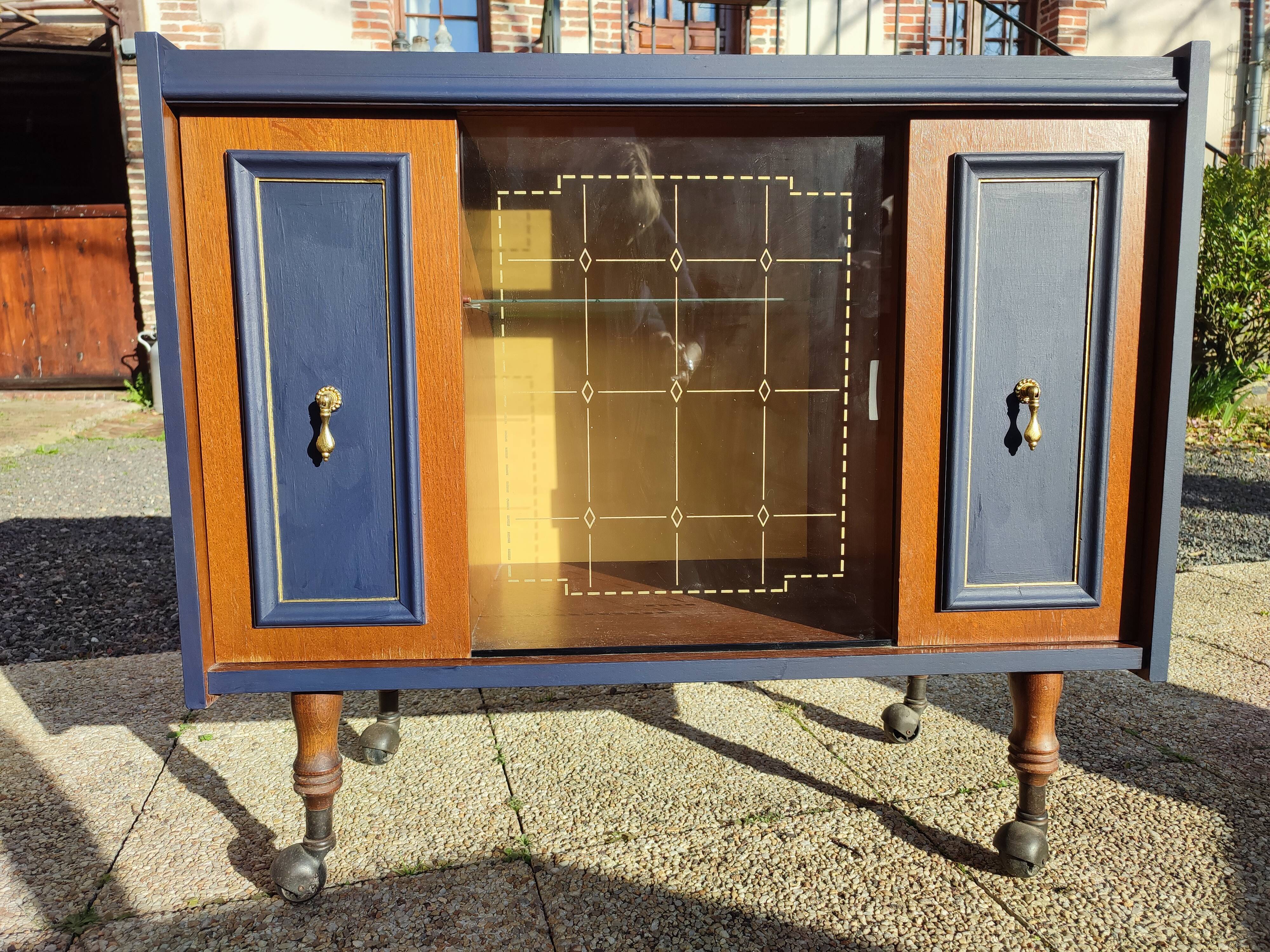 Vintage 1960s bar on wheels