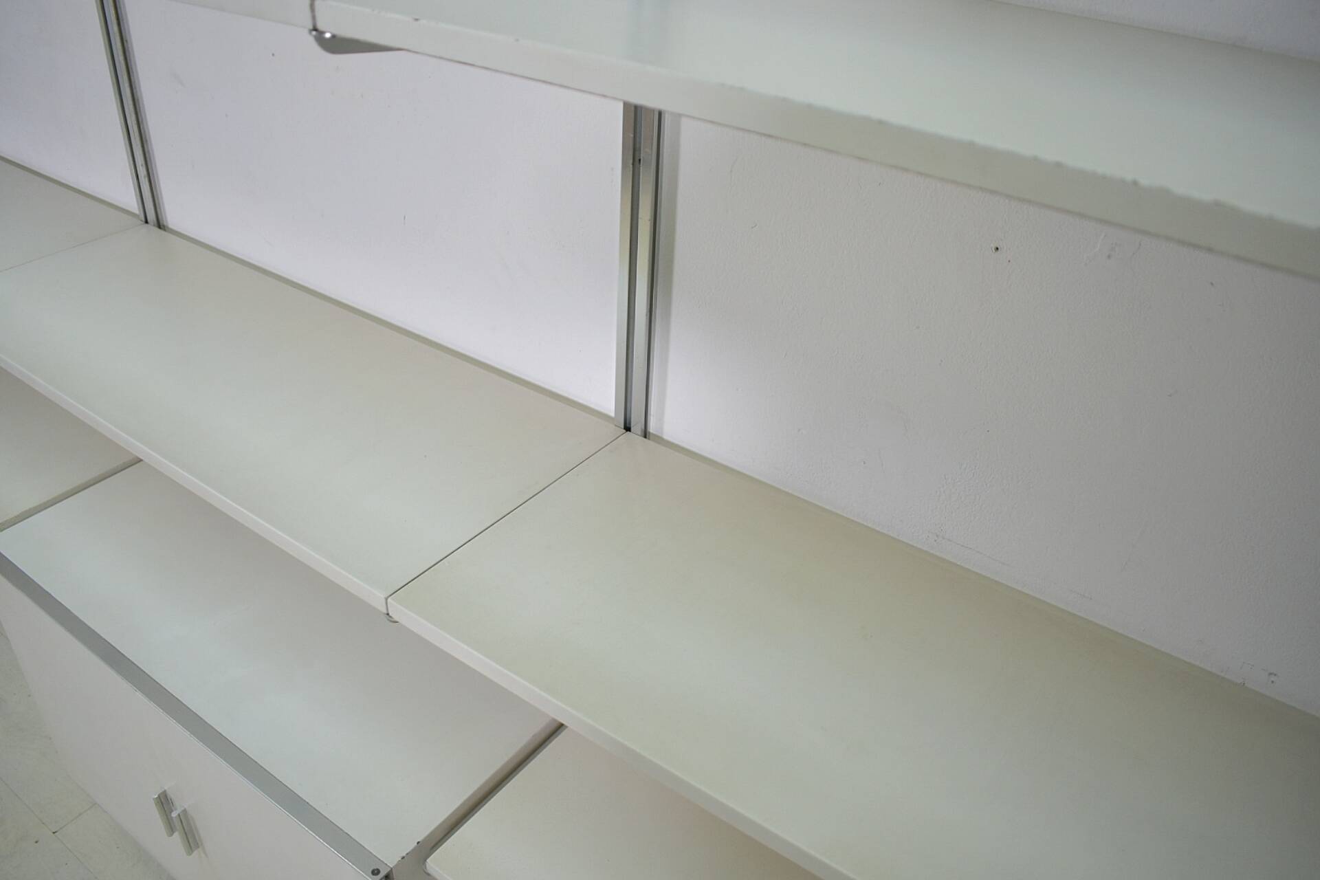 Wall unit CSS by George Nelson for Herman Miller 1960s bookshelf
