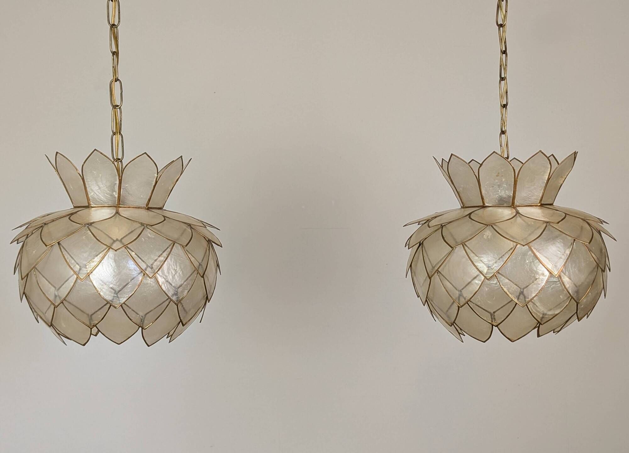 Pair of Lotus mother-of-pearl pendant lights