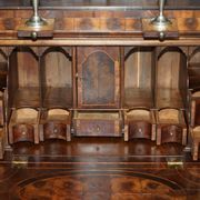Antique Georgian Display Cabinet in Oyster Veneer circa 1780