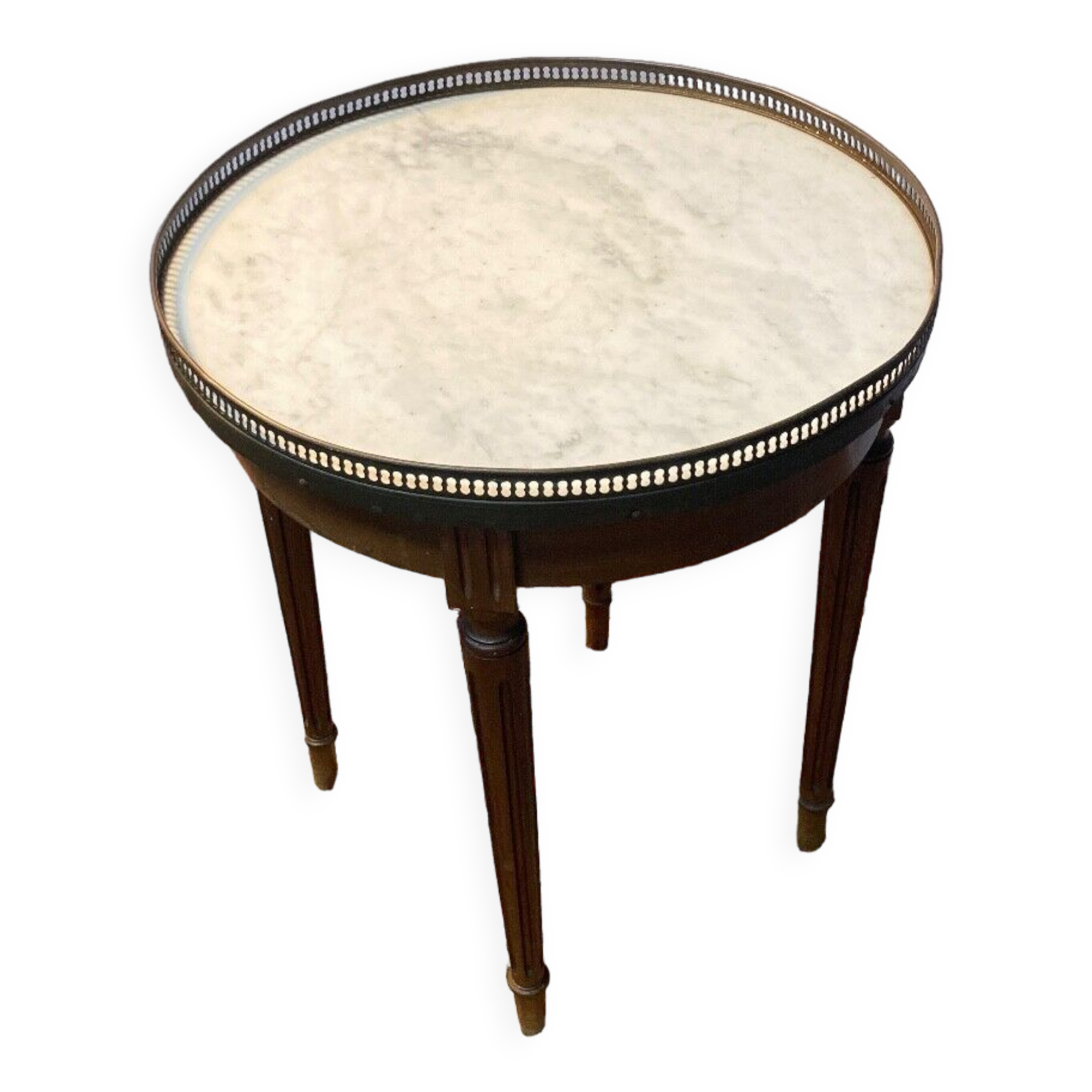 Table hot water bottle top in white marble