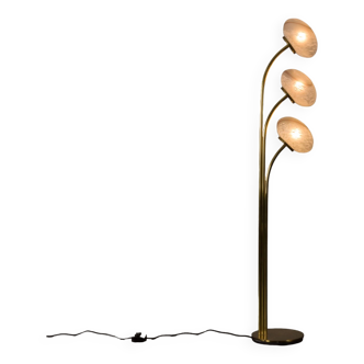 Vetri Murano three glass shades brass floor lamp, Italy 1970s