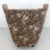 High-Quality Brown Floral Fabric Armchair attr. to Paolo Buffa, Italy