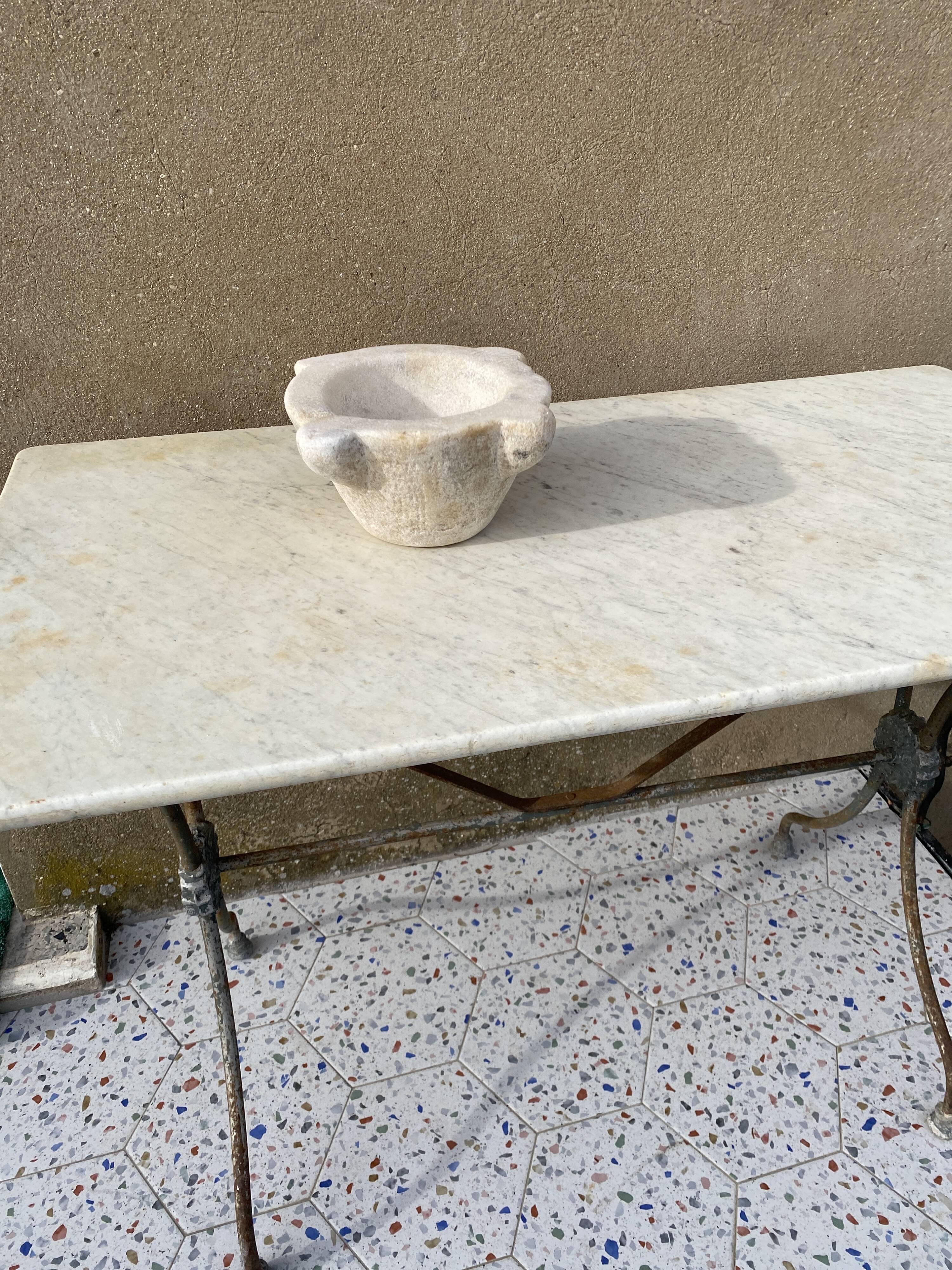 Marble mortar