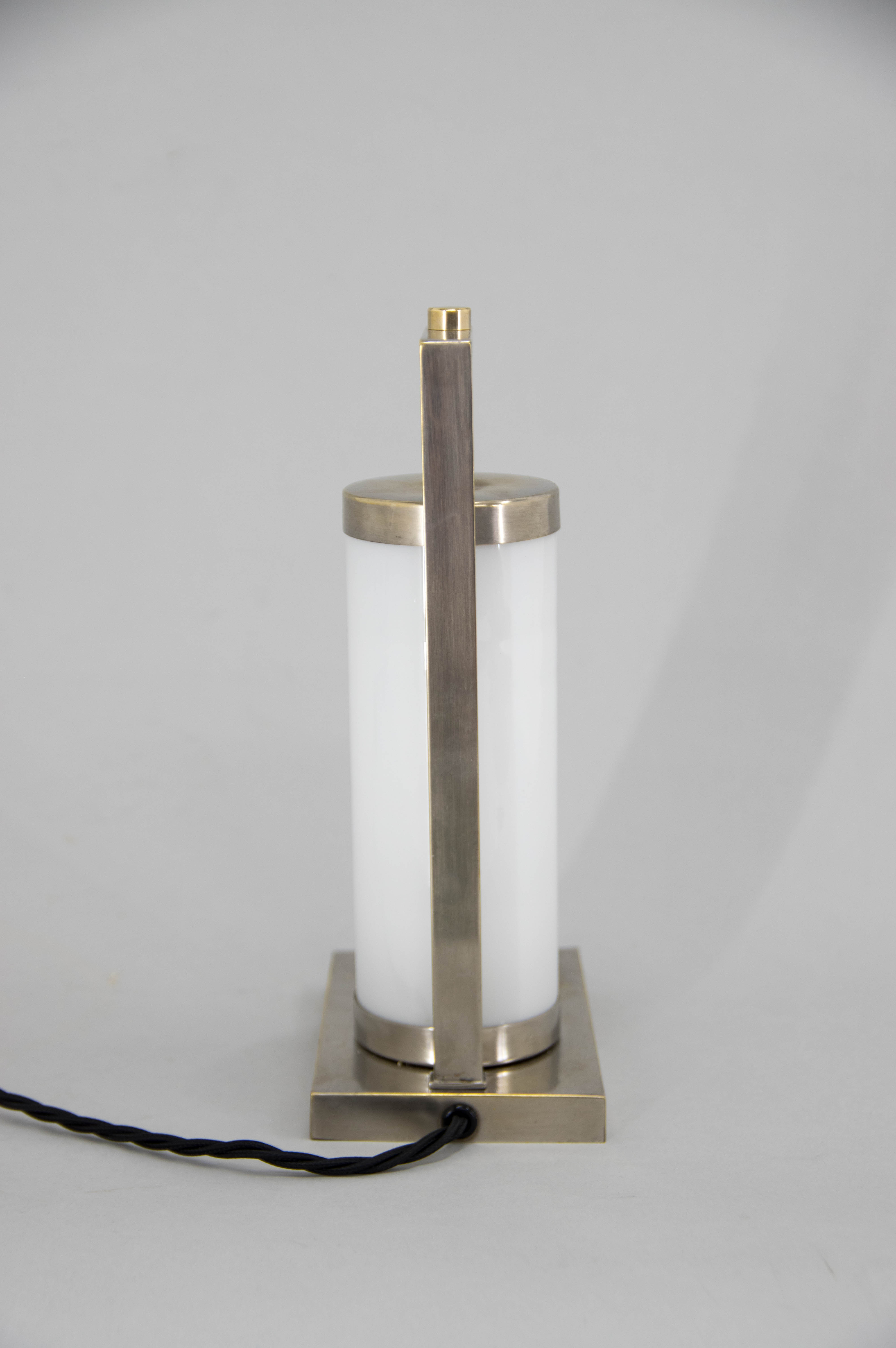 Bauhaus / functionalist table or bedside lamp, 1930s