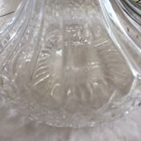Crystal decanter with its cap