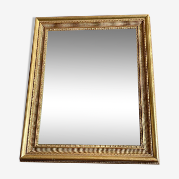 Mirror golden frame