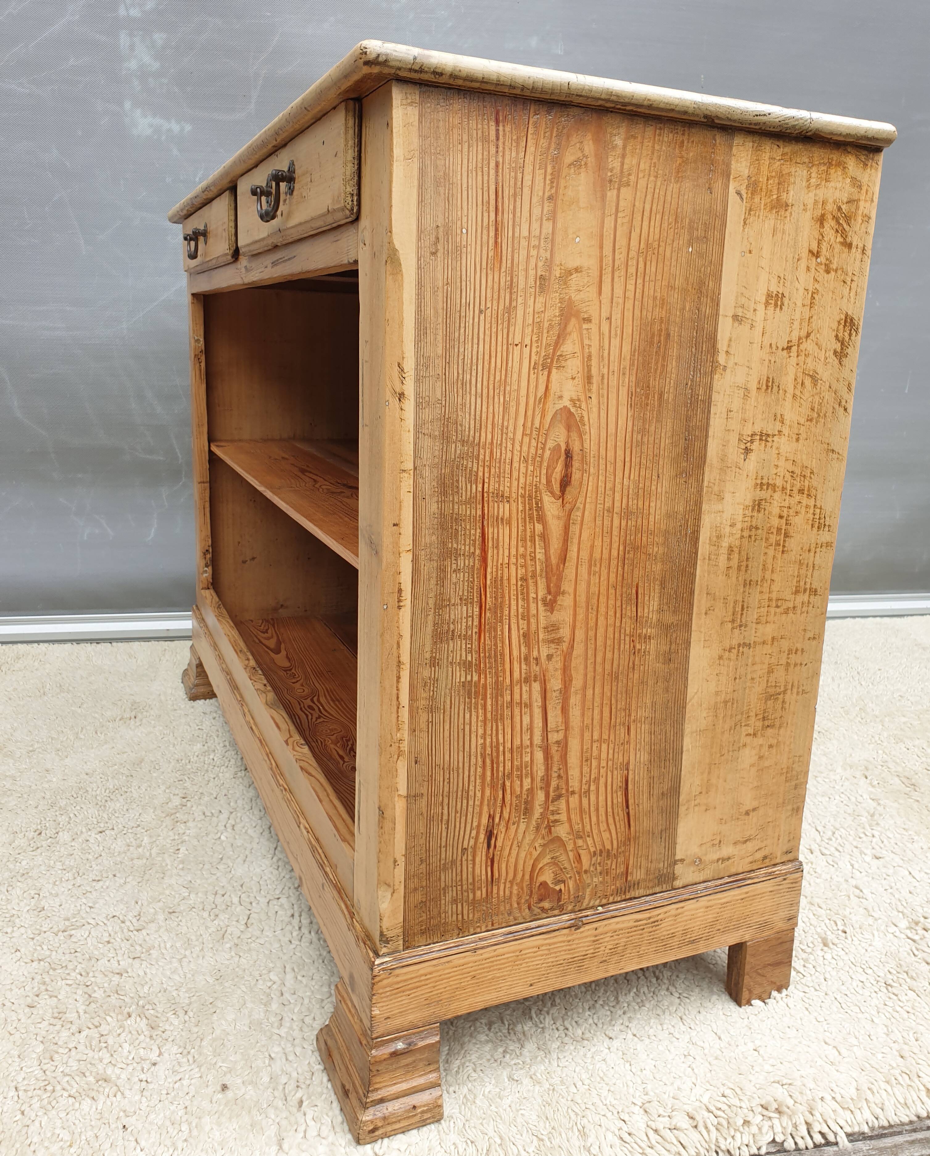 French countryside buffet serving Orme and Pitchpin XIXe