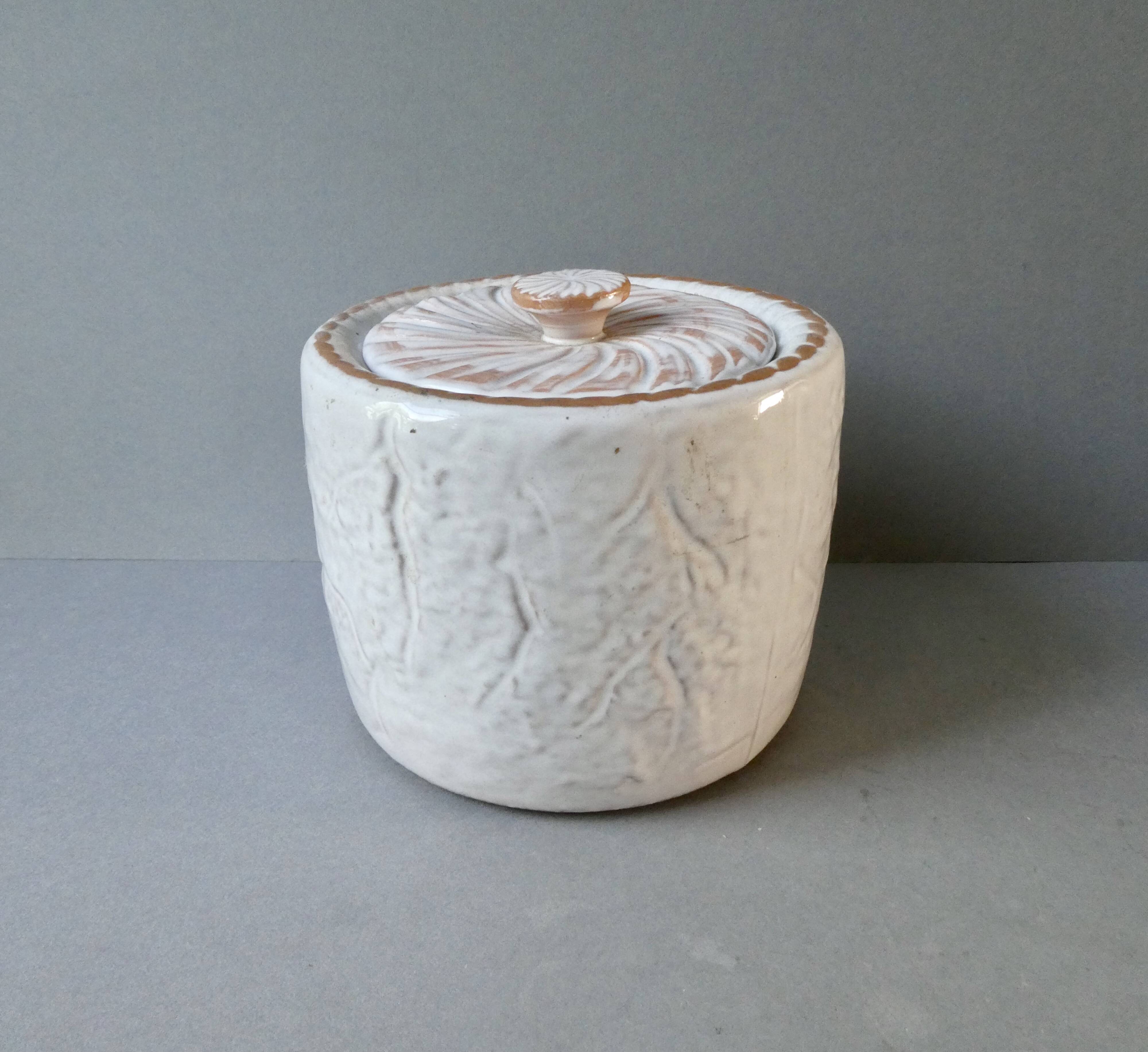 Pink ceramic box Digoin Sarreguemines