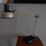 Articulated workshop lamp