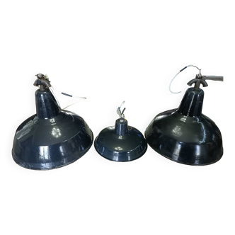 Set of black enameled industrial chandeliers (early 20th century)