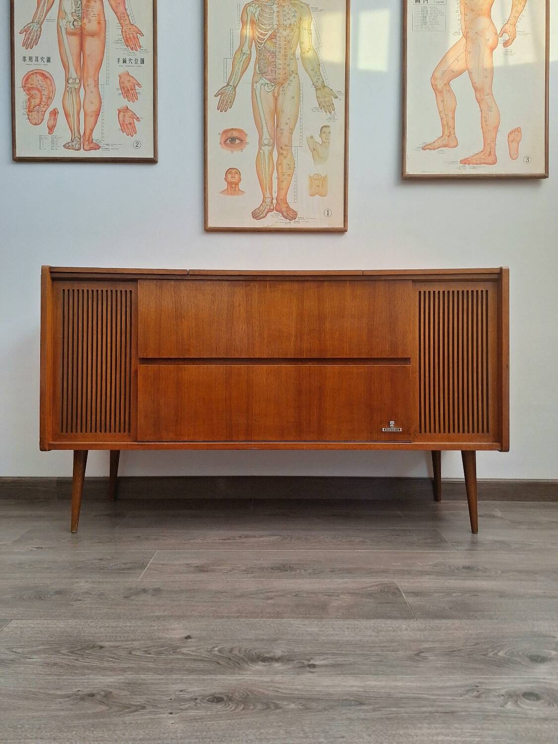 Vintage Grundig KS 560 turntable radio unit, hi-fi TV sideboard