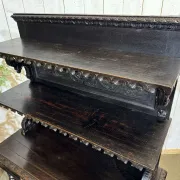 Dessert in oak from the late 19th century in the Henri II style.