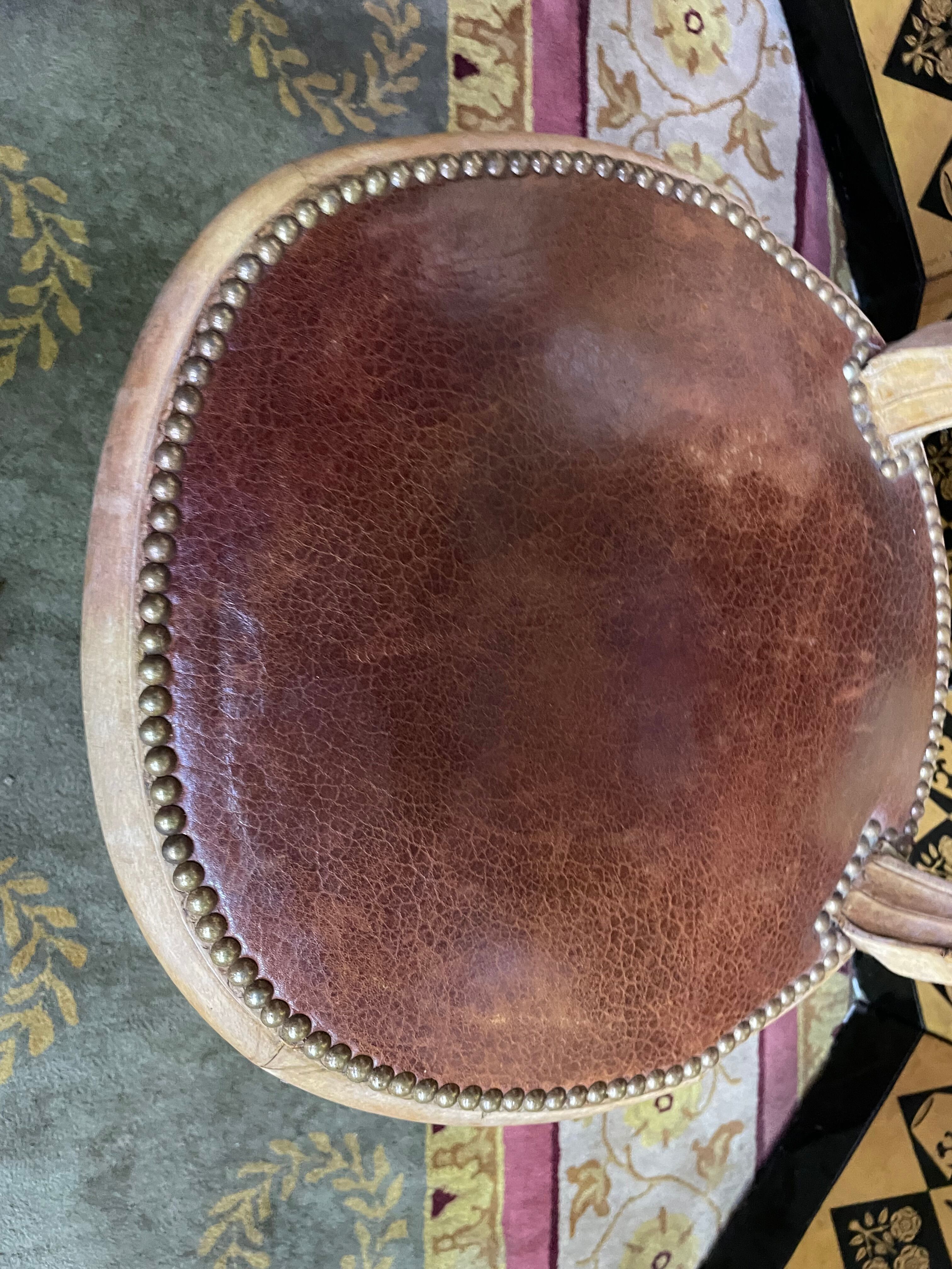 Suite of 6 Louis XVI 1900 leather chairs