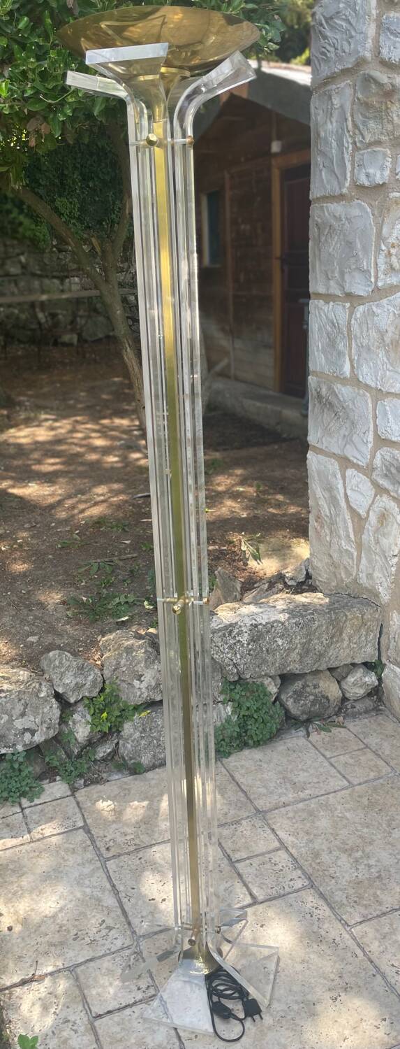 Floor lamp in plexiglass and gilded brass, 20th century period