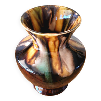Small ceramic vase