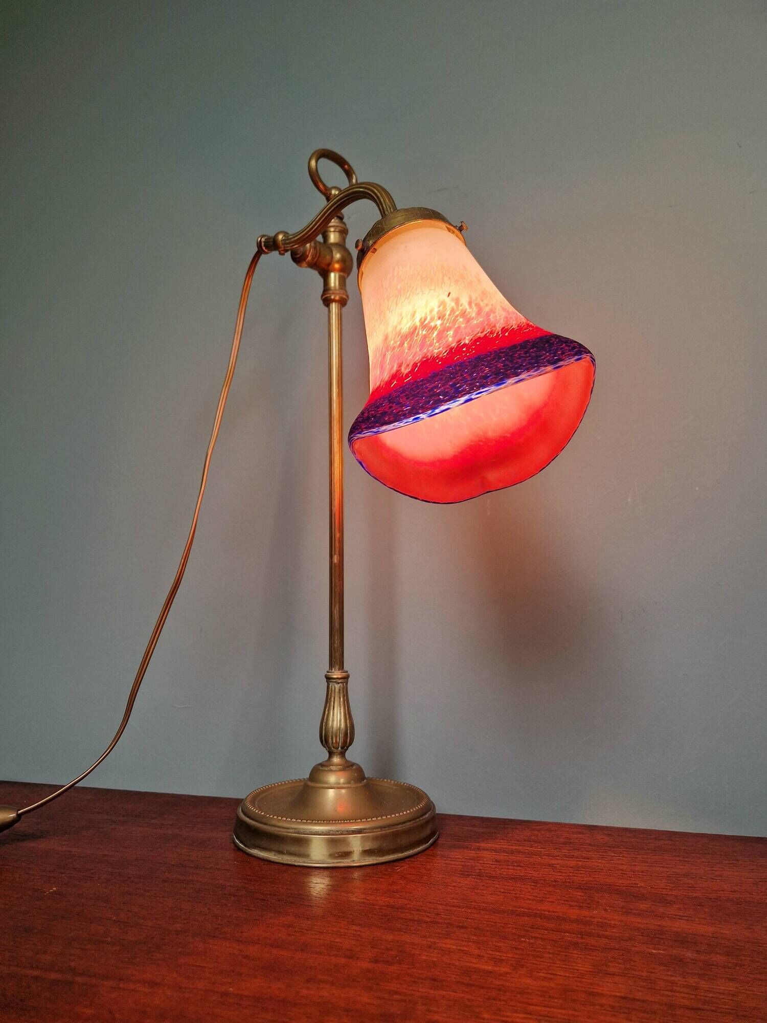 Art Deco desk lamp in brass and satin glass, 1920s-30s