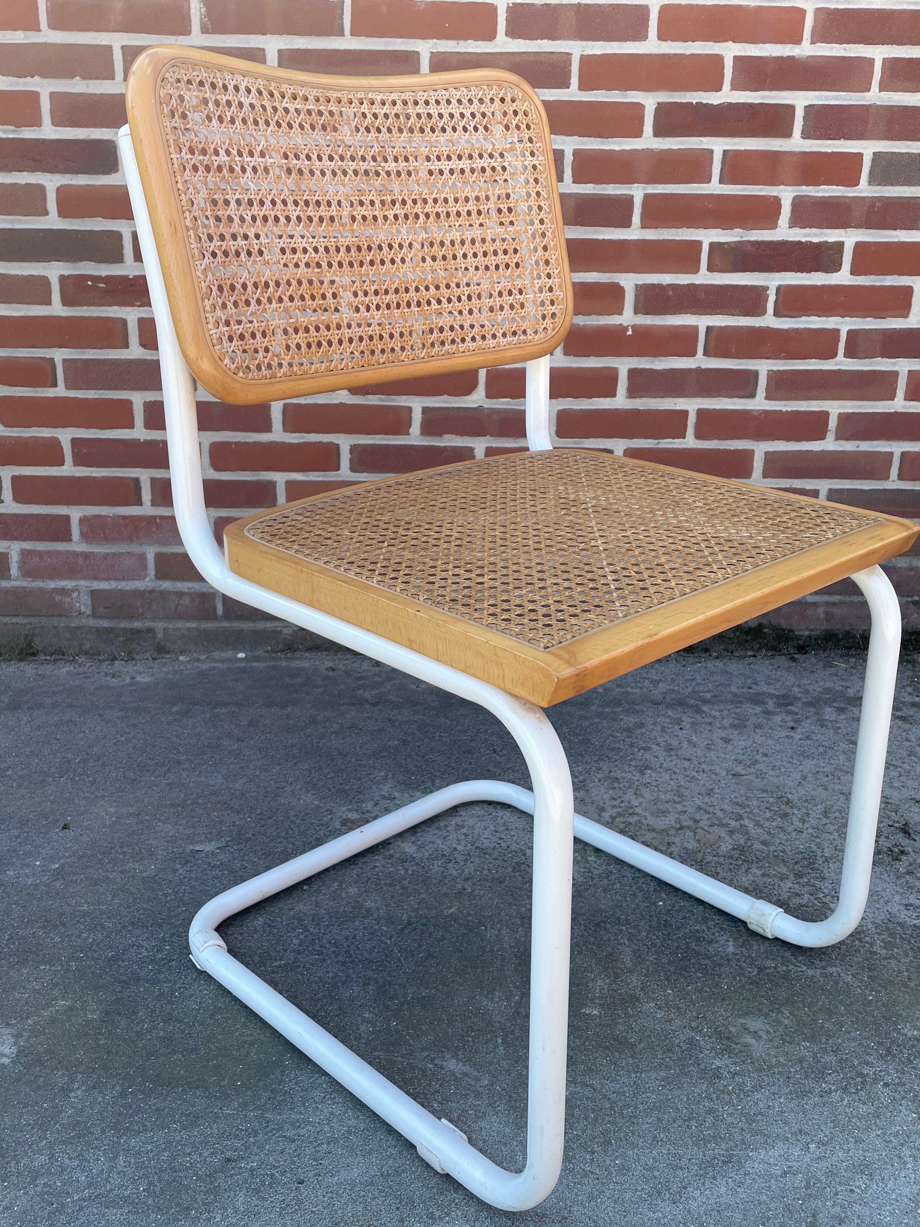 Cesca design chair b32 model white