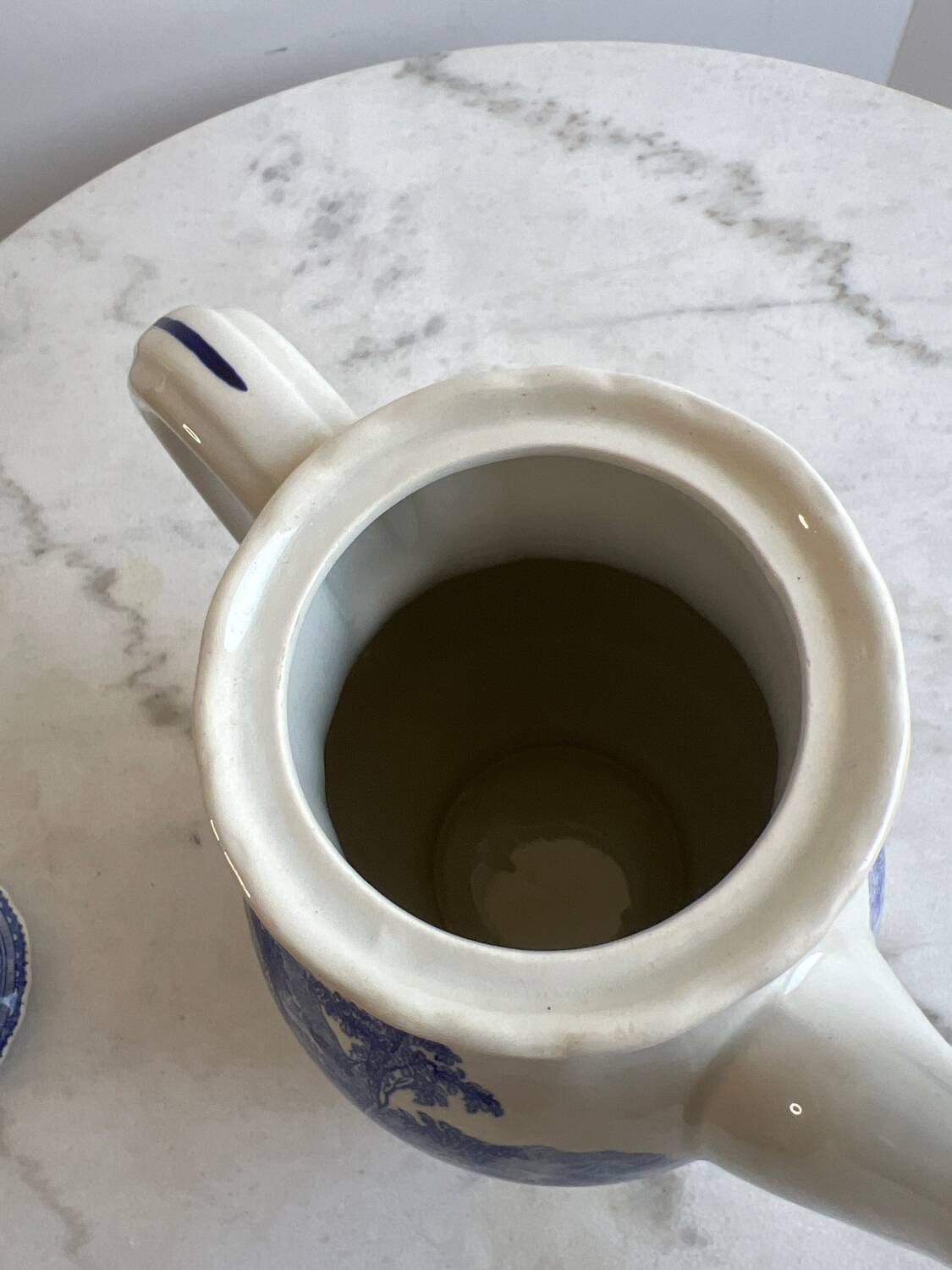 Luneville the cottage teapot