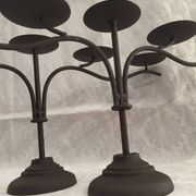 Paire de pique cierge porte bougies chandeliers candélabres bougeoirs fonte