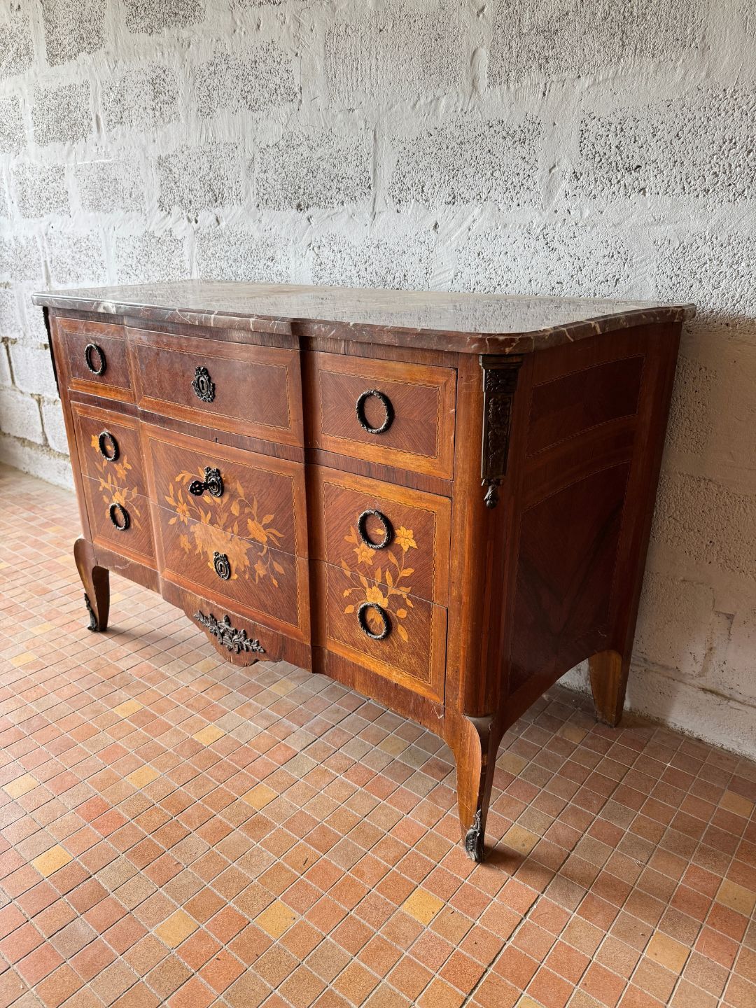 Commode transition