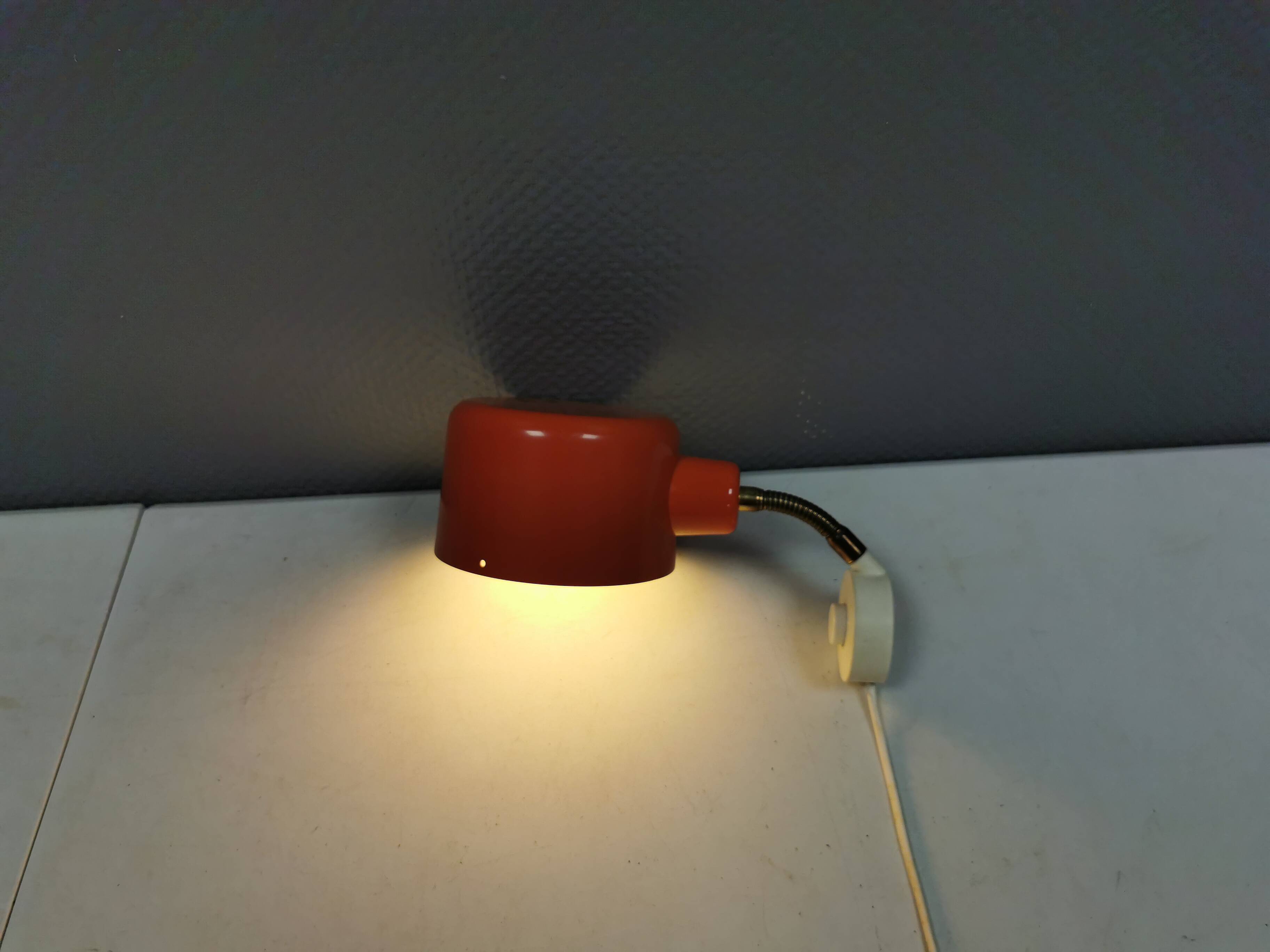 Swedish wall lamp from the 1970s  Hans-Agne Jakobsson  attribution Elidus 9250