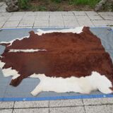 Cowhide color auburn and white 200x200cm