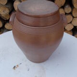 Old sandstone pot and its lid