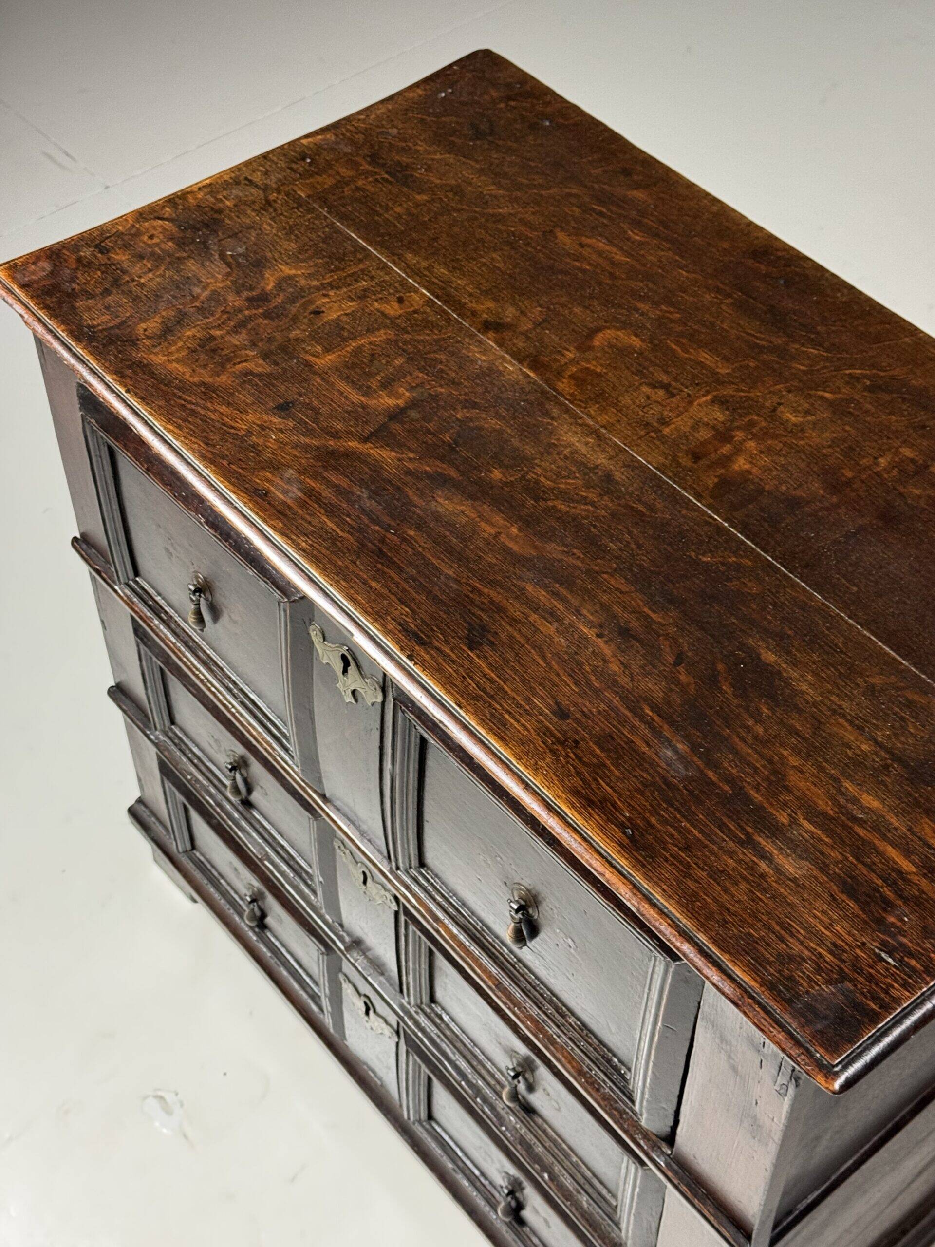 English chest of drawers 17th century oak