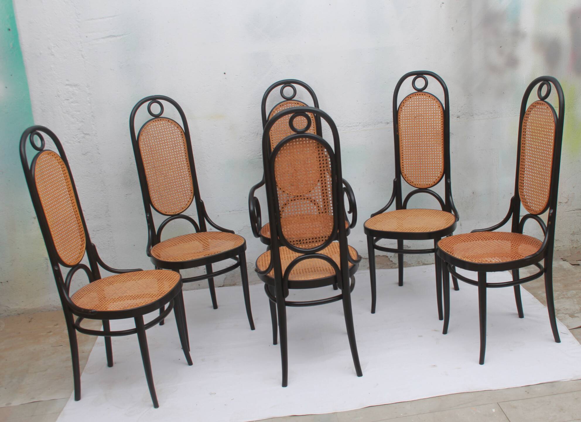 Set of 6 chairs by Thonet 207 R