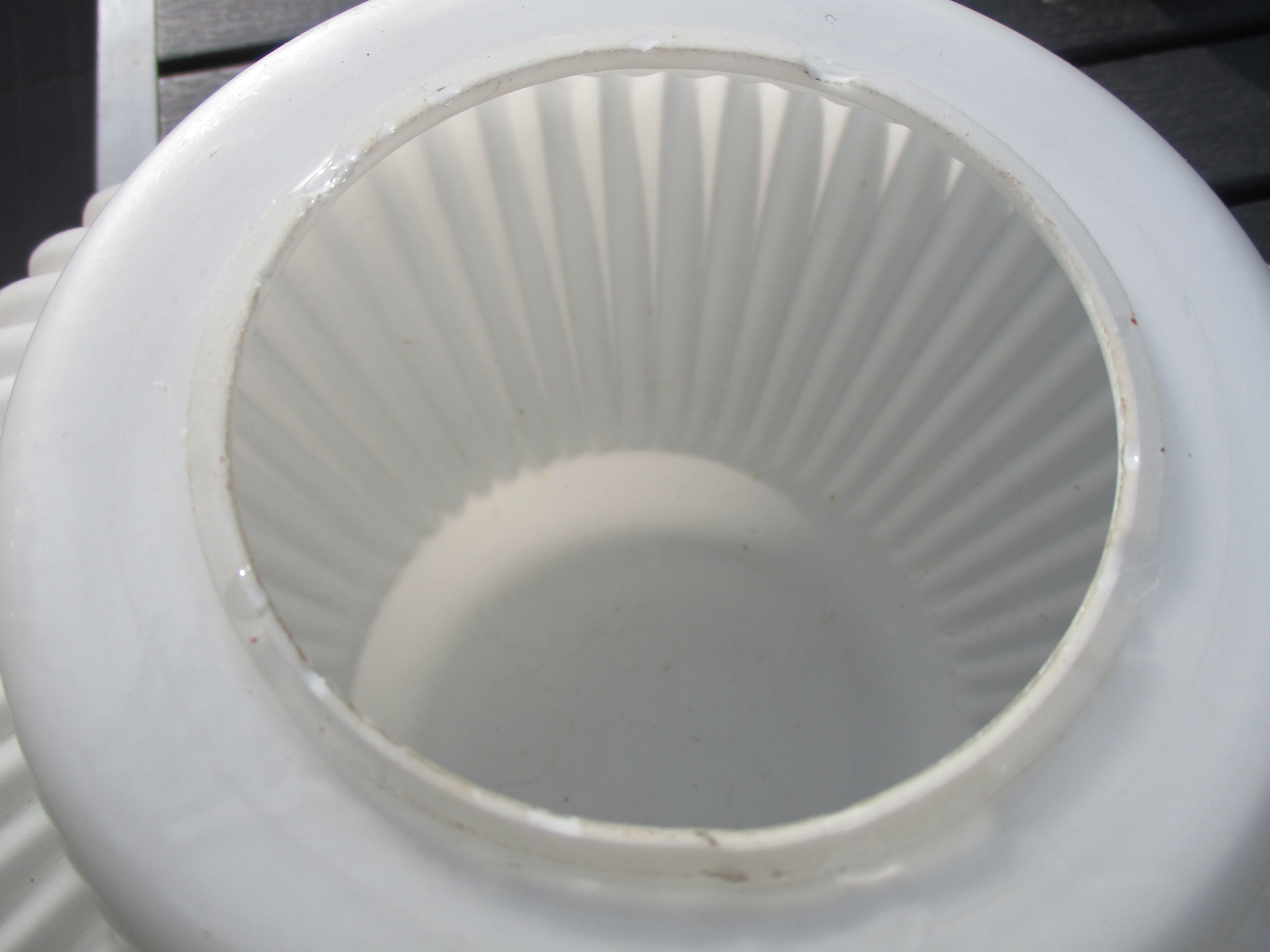 Scandinavian opaline hanging lamp