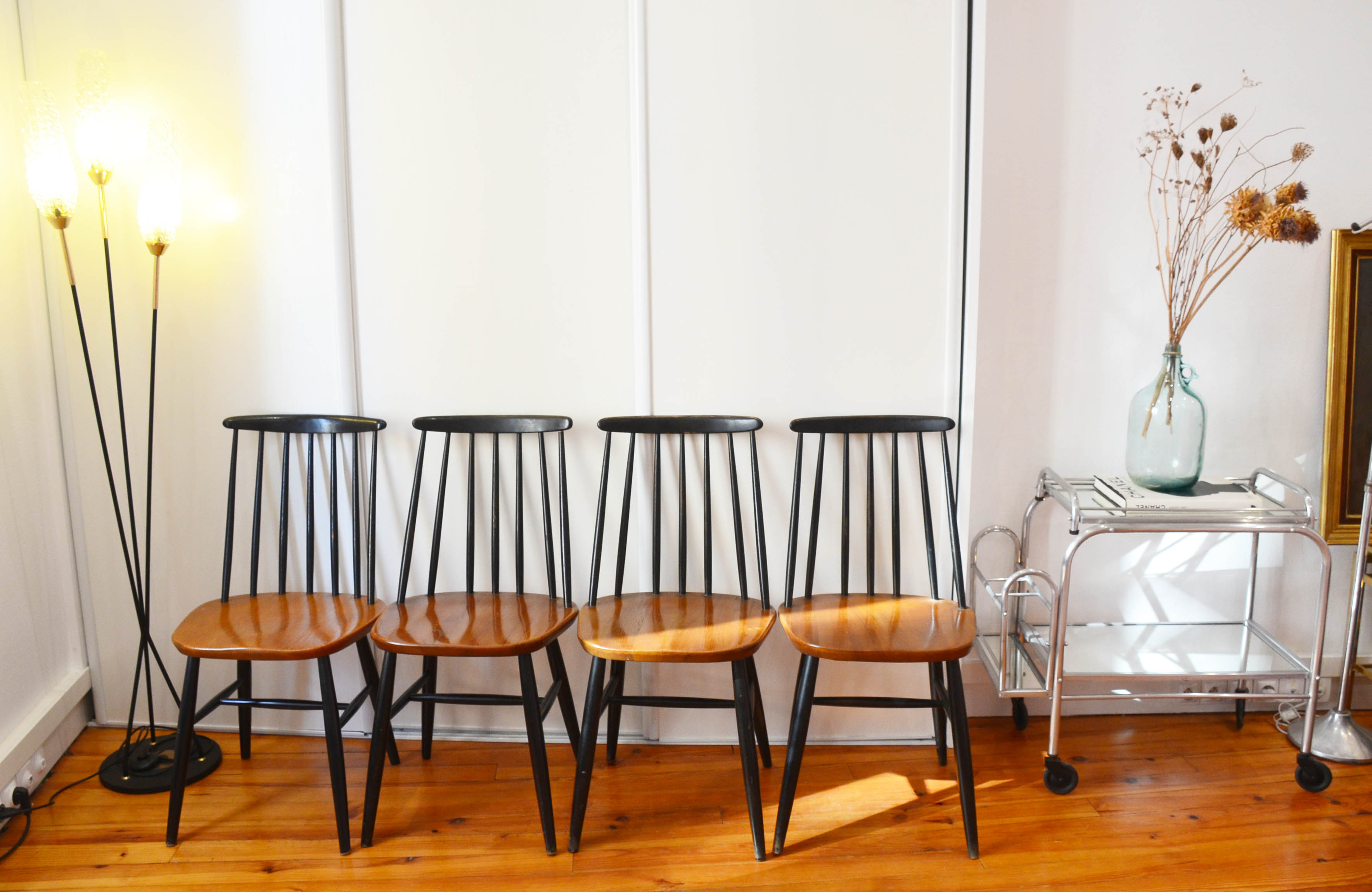Set of 4 vintage Scandinavian chairs 50s / 60s