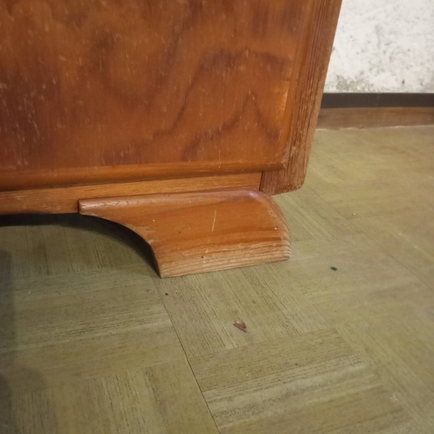 Retro kitchen buffet