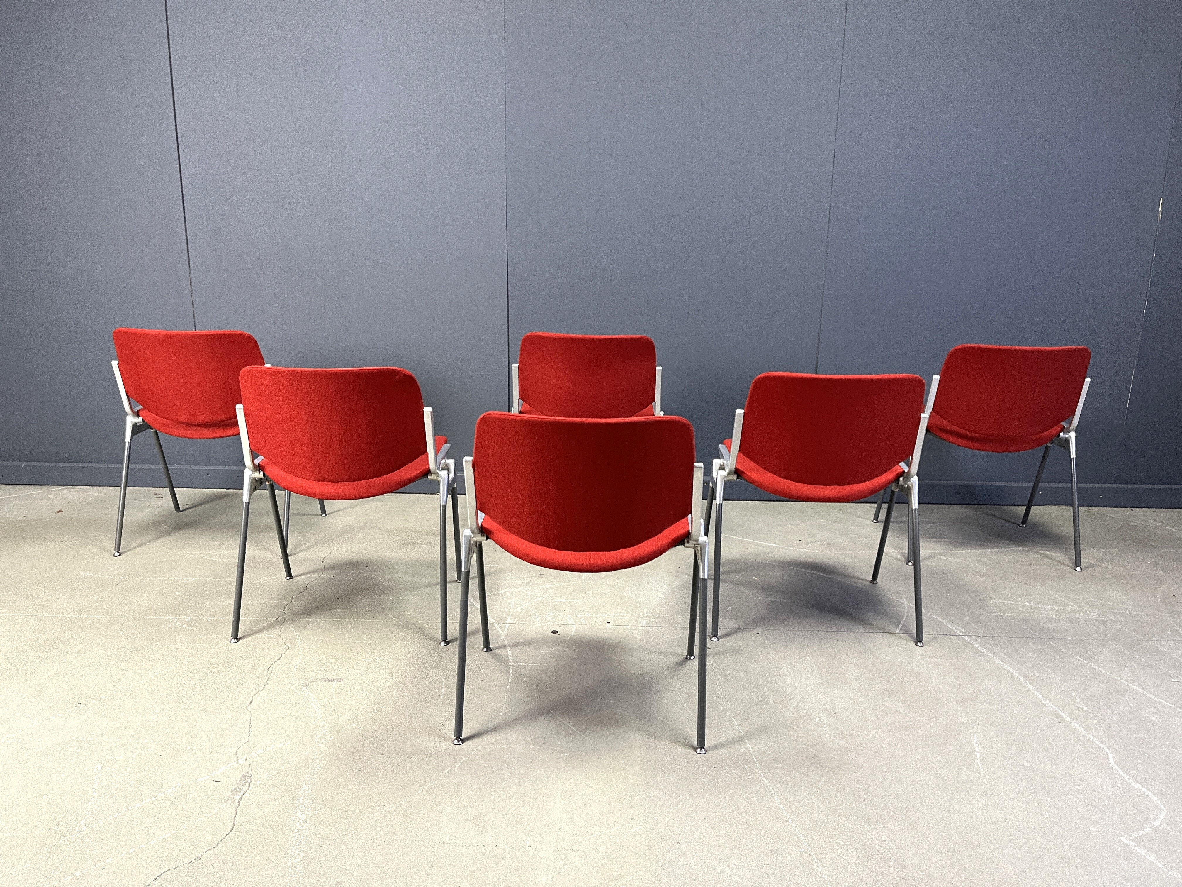Vintage DSC 106 side chairs by Giancarlo Piretti for Castelli, 1970s