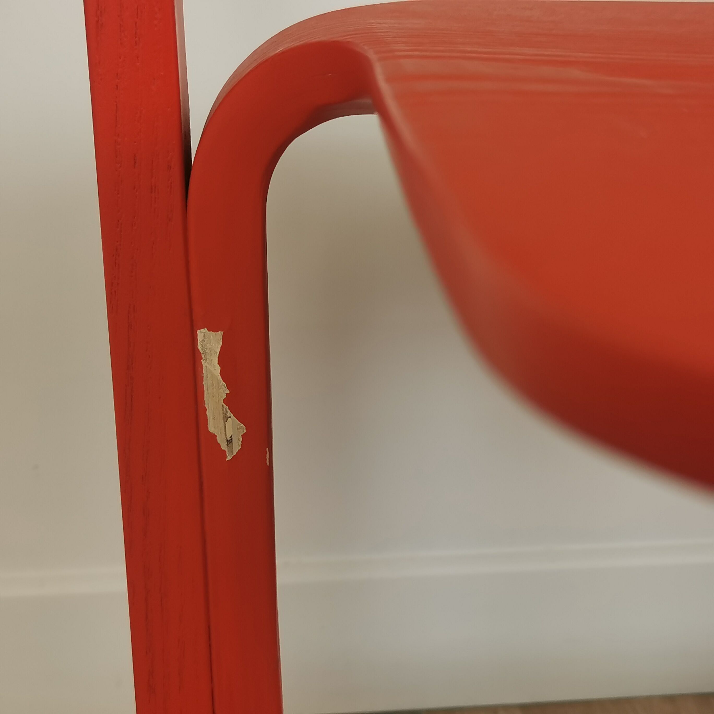 Chaises et table basse RU Shane Schneck