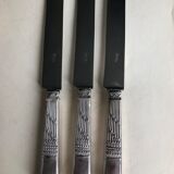 Set of 12 silver metal knives