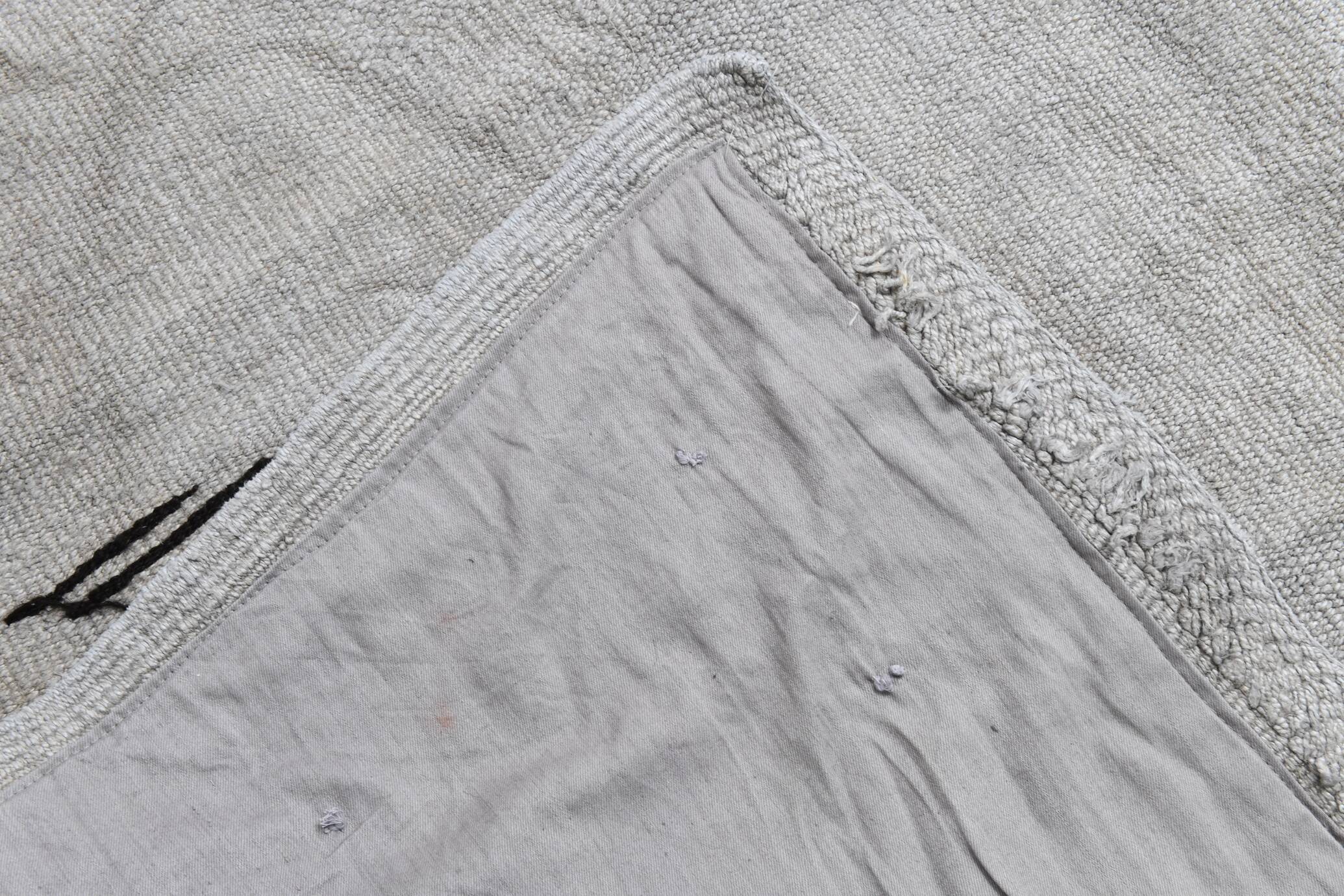 6x8 Silver & Gray Turkish Kilim Rug, 177x256Cm