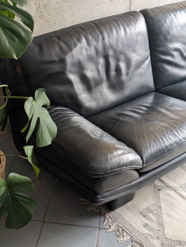 Canapé 2 places Roche Bobois – Cuir noir – Design contemporain