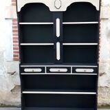 Bar and shelf