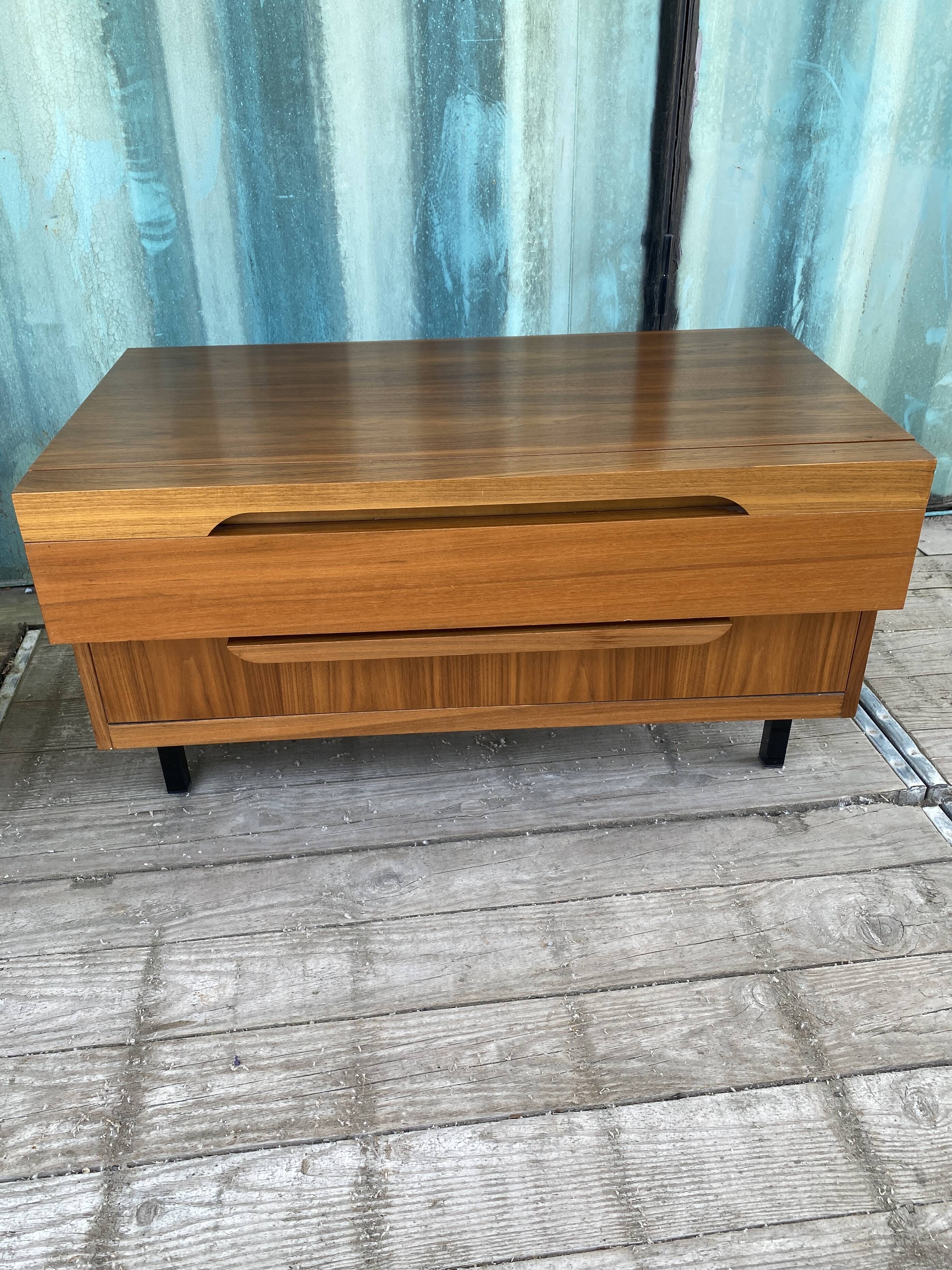 Antique chairs in the Henri II style