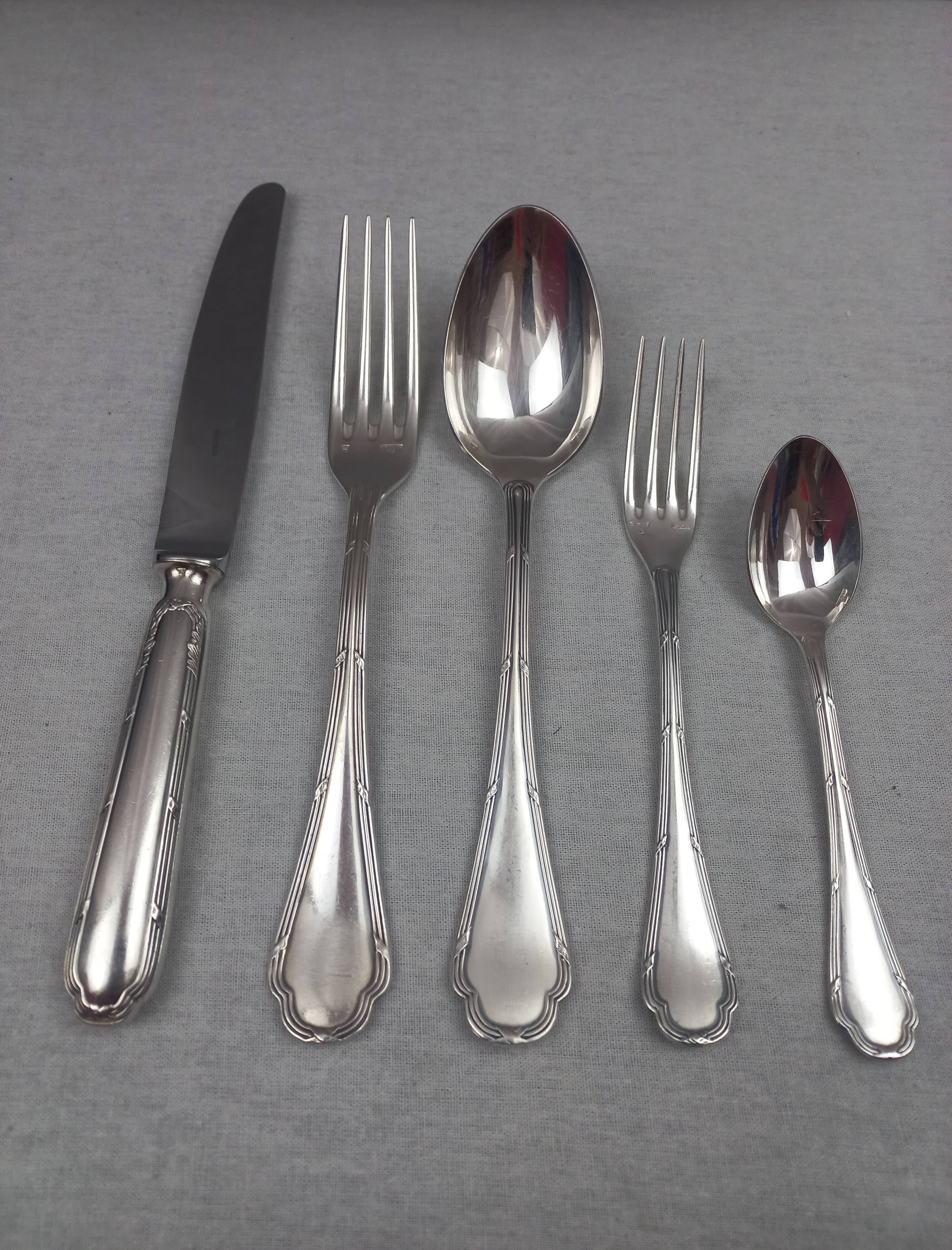 Ercuis trianon model - cutlery 60 pieces silver metal very good condition