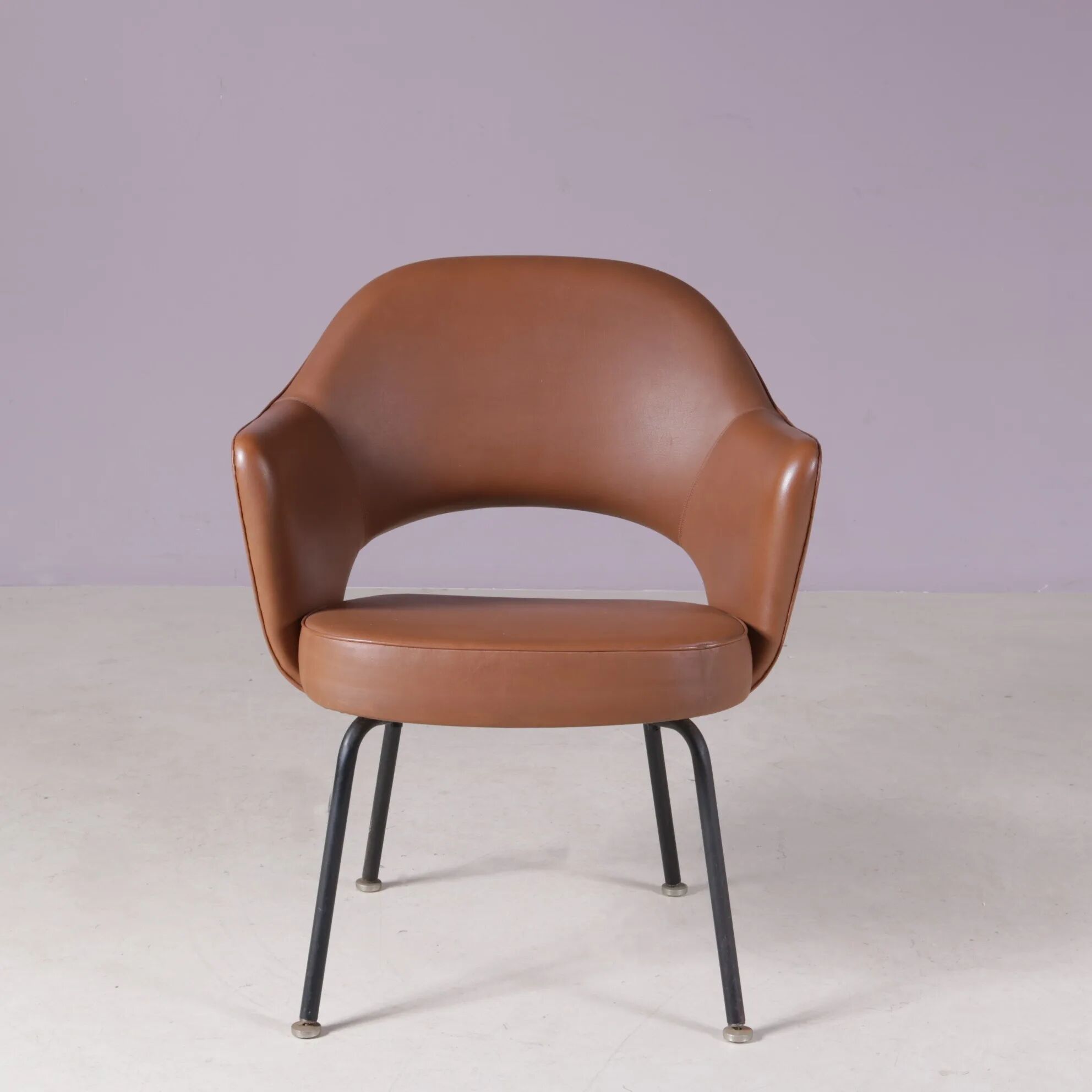 1950s executive armchair by Eero Saarinen for Knoll International